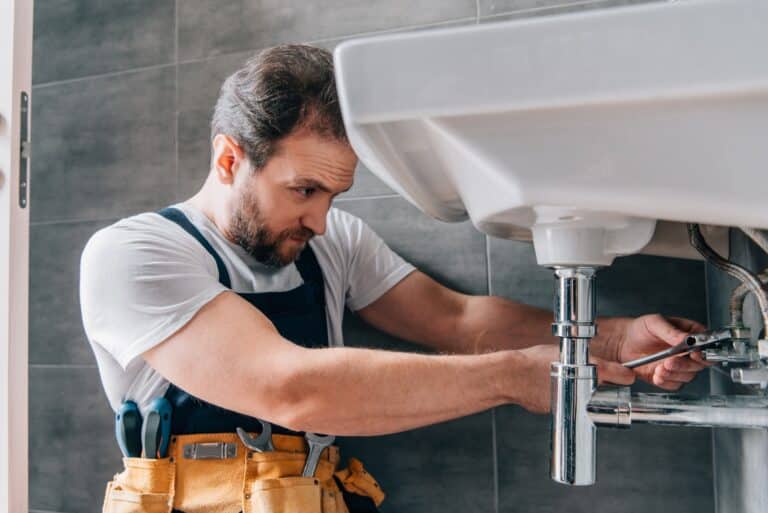 sewage pipe repair
